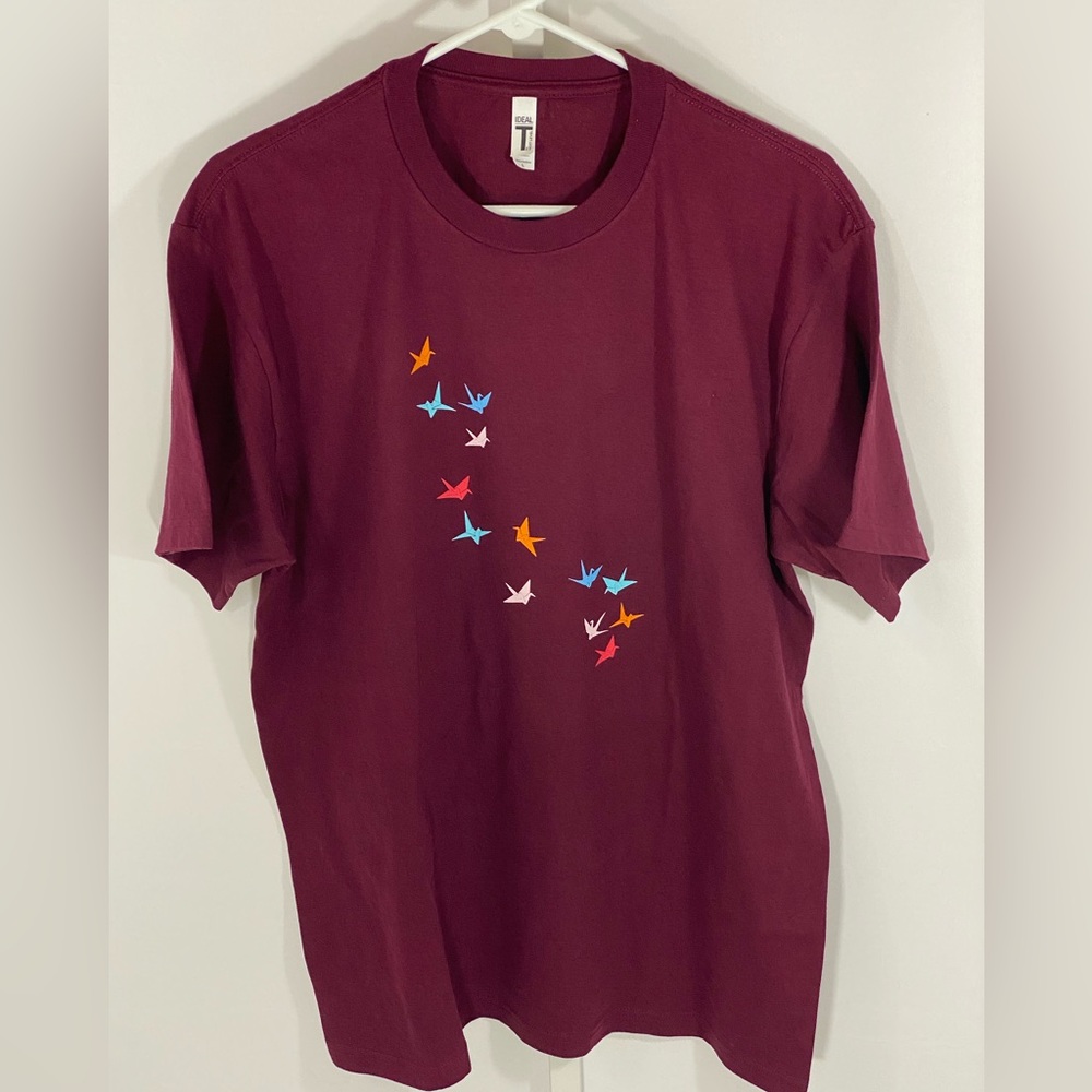 NWOT Ideal T by Next Level Cotton Origami Bird Graphic,  L